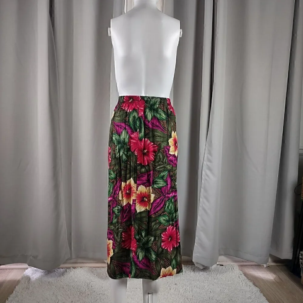 Bentley Women's Green, Pink Floral, Hawaiian 2 Pc Blouse & Skirt Suit Size 22W